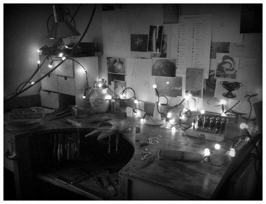 Irish Christmas Traditions in the Claddagh Design Workshop!