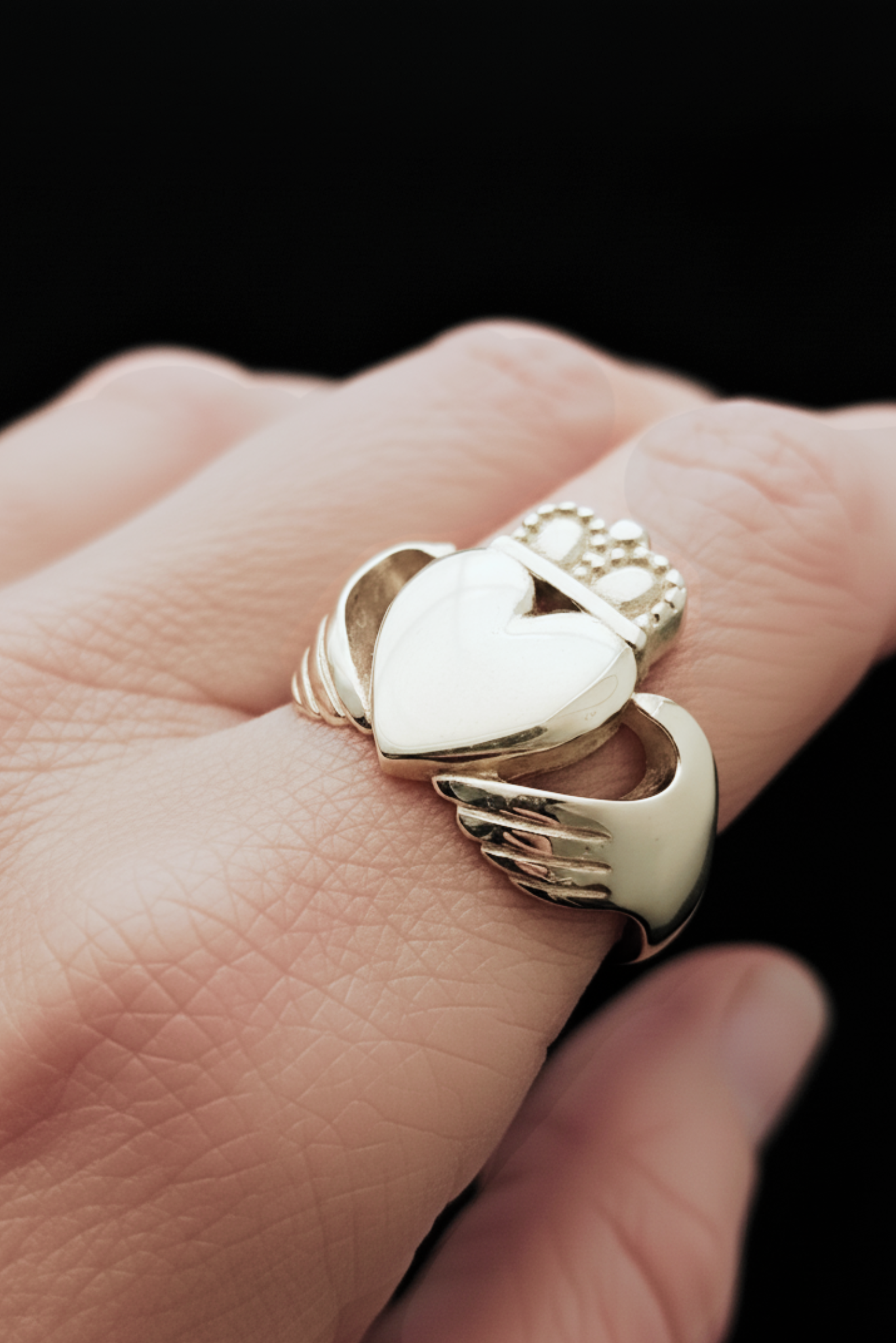 extra large claddagh ring on hand