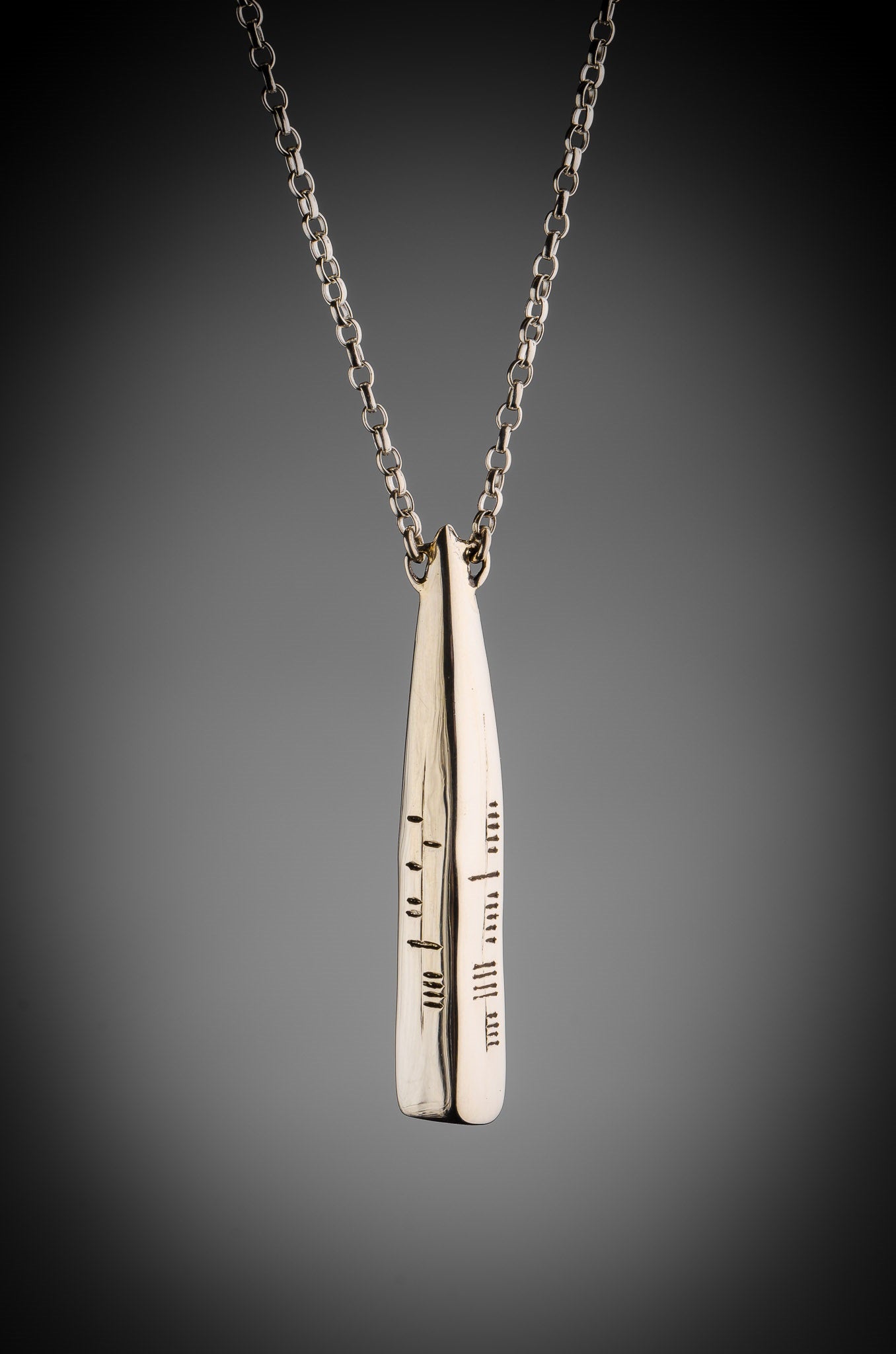 Ogham Family Pendant Gold – Claddagh Design - Main Image