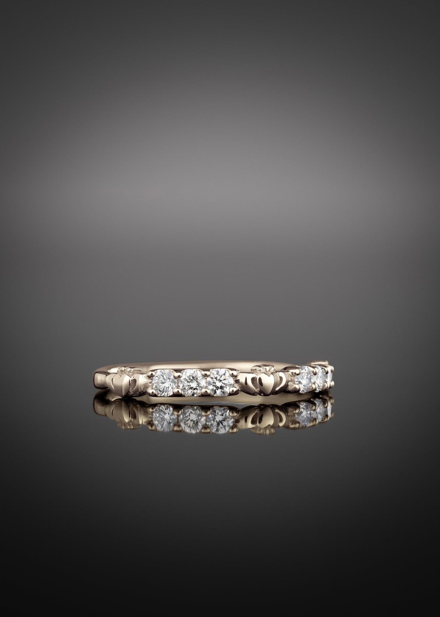 Gold Claddagh Eternity Band