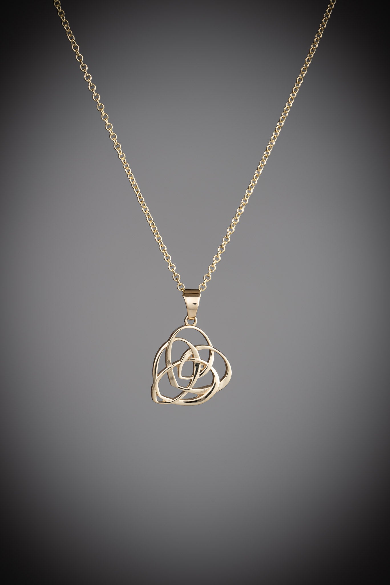 Gold Celtic Motherhood Knot Necklace – Claddagh Design