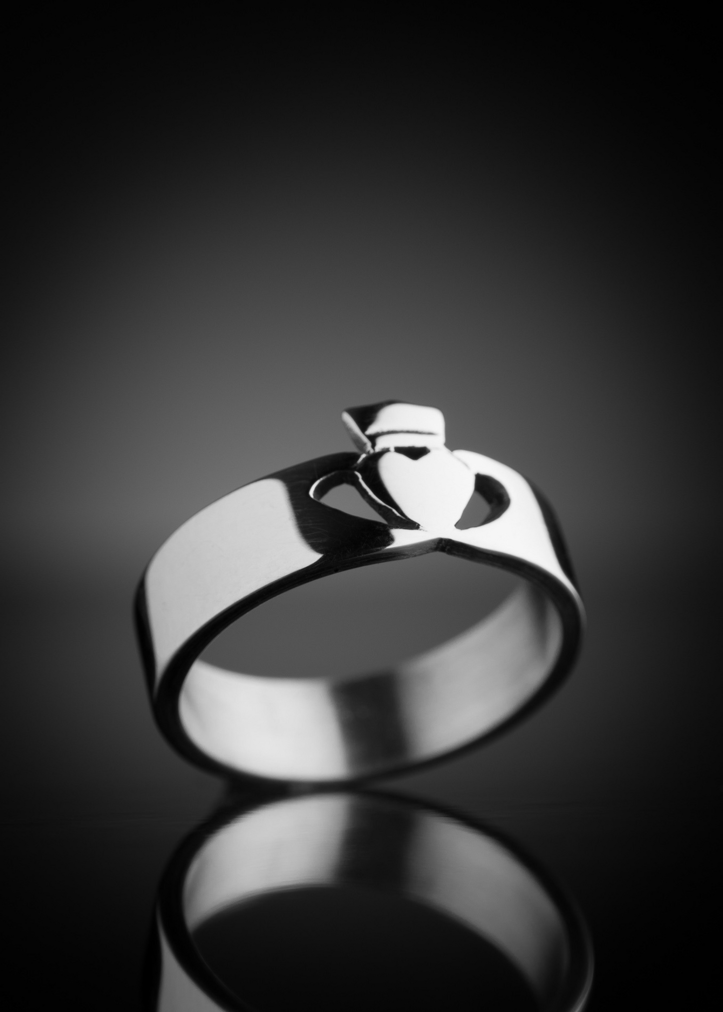 Contemporary Claddagh Ring Silver