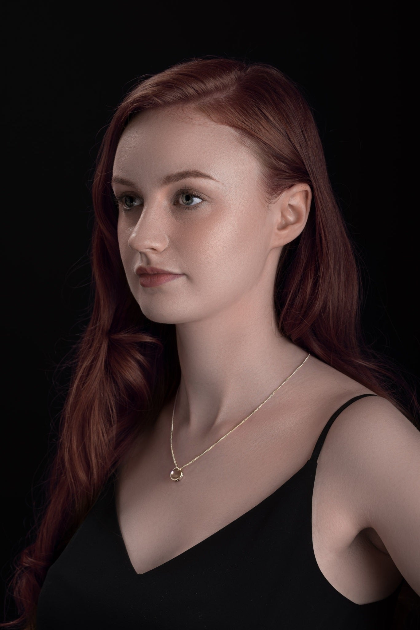 Gra Ogham Necklace in gold on model