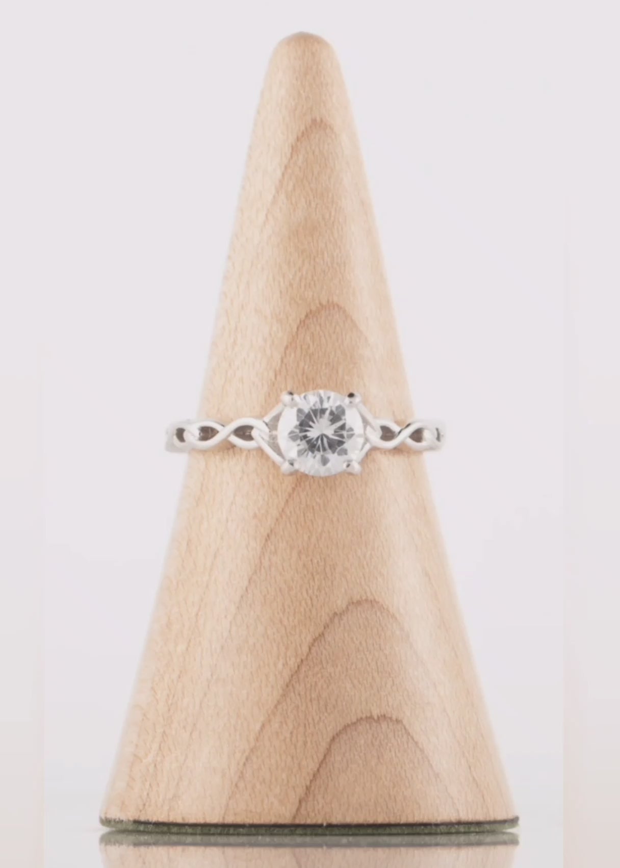 Diamond-Celtic-engagement-ring