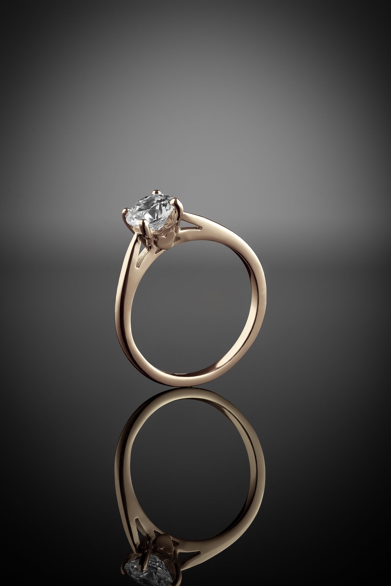 detailed view of the Claddagh setting in the solitaire diamond engagement ring