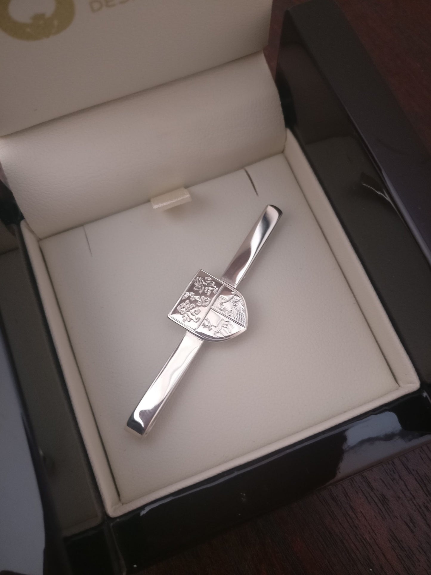 Family Crest Tie Bar in luxury box