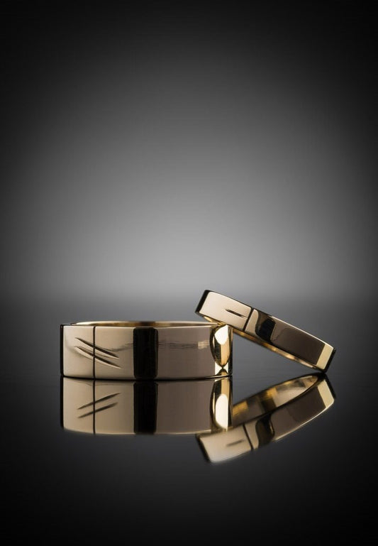 Mens-Gold-Ogham-Ring-Flat-Band