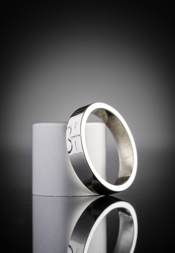 women's Ogham heart wedding ring