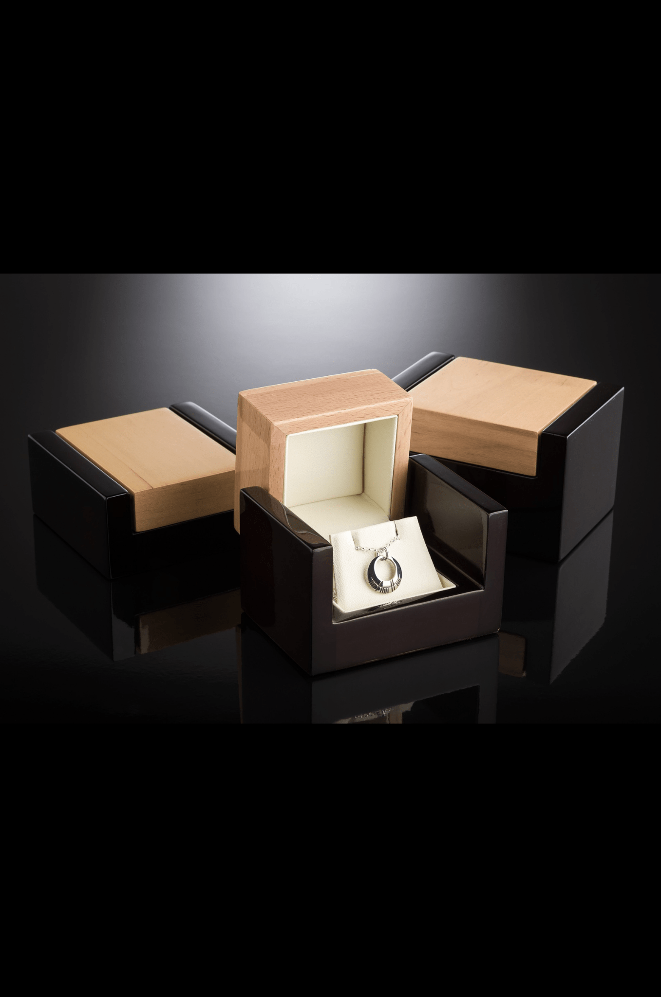 silver ogham grá pendant presentation box