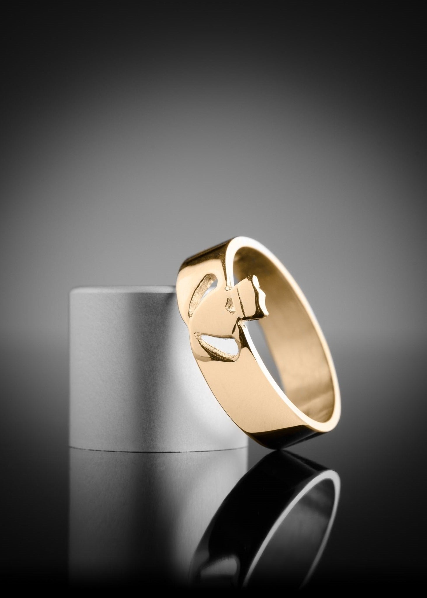 Gold claddagh ring in a modern style for women