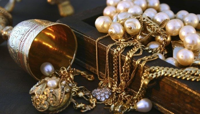 antique jewellery